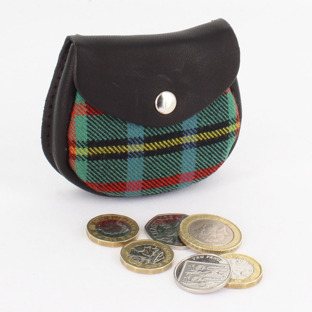 Sporran style purse in MacLellan Ancient